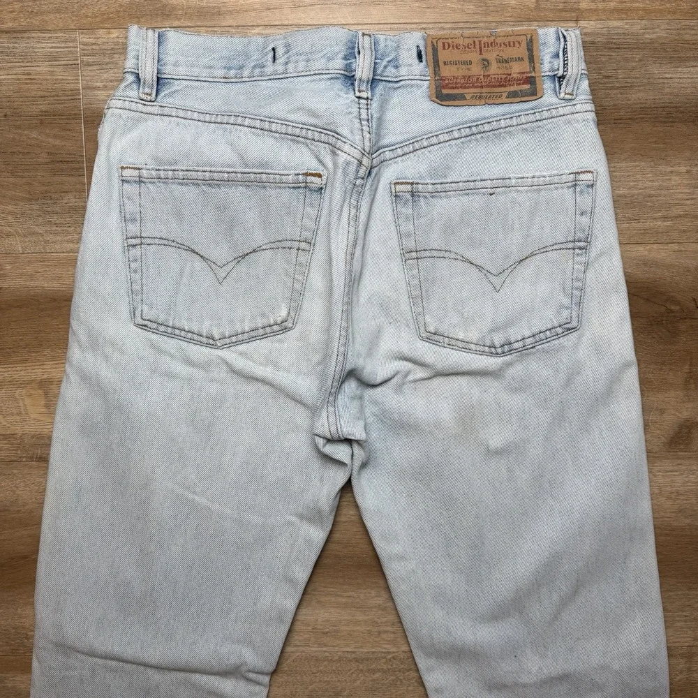 Vintage Diesel Keetar Jeans Men 30x32 Blue Straight Leg Light Wash Distress Y2K
